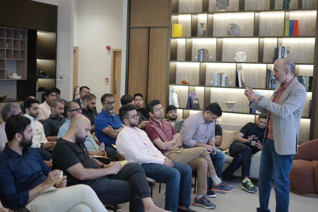 Photograph from How to Get Unstuck by Binod Shankar, 7 September 2024