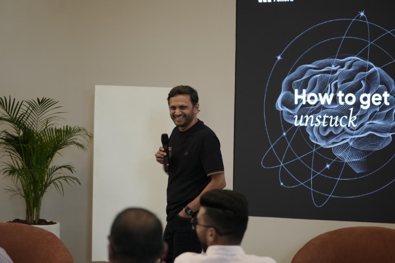 Photograph from How to Get Unstuck by Binod Shankar, 7 September 2024