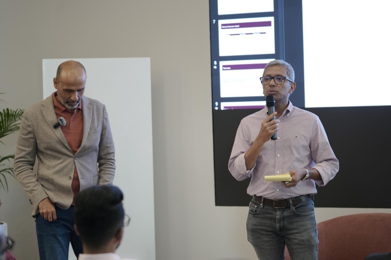 Photograph from How to Get Unstuck by Binod Shankar, 7 September 2024